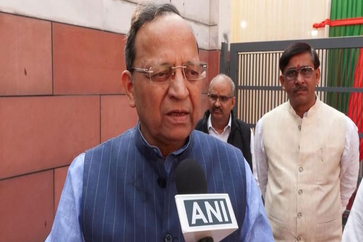 "Double-engine government is returning to power": BJP's Arun Singh on Bihar election