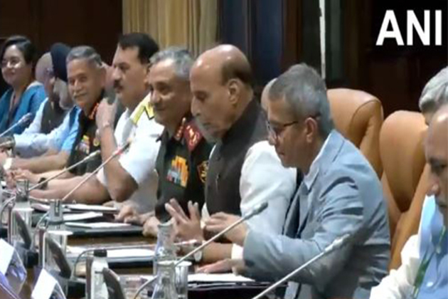 Union minister Rajnath Singh highlights stronger India-Australia defence ties amid Pakistan border challenges