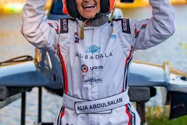 Emirati racer Alia Abdulsalam surpasses world speed record in Formula 4 powerboats