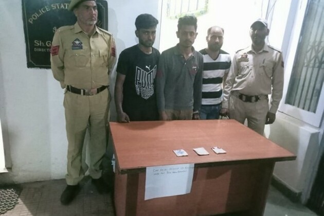 Three alleged narco smugglers held with heroin-like substance in J-K
