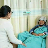 Cooling and antioxidants could help prevent hair loss during chemotherapy - new research