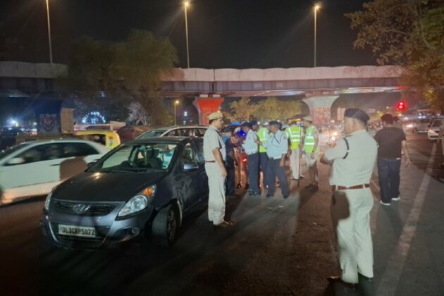 Delhi Police seize 579 vehicles, catch 1,217 motorists in special drive ahead of Eid and Navratri
