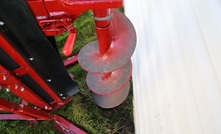  Little Beaver's D-Series auger