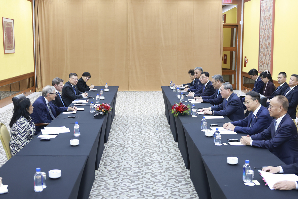 U.S.-NEW YORK-CHINA-LI QIANG-BILL GATES-MEETING