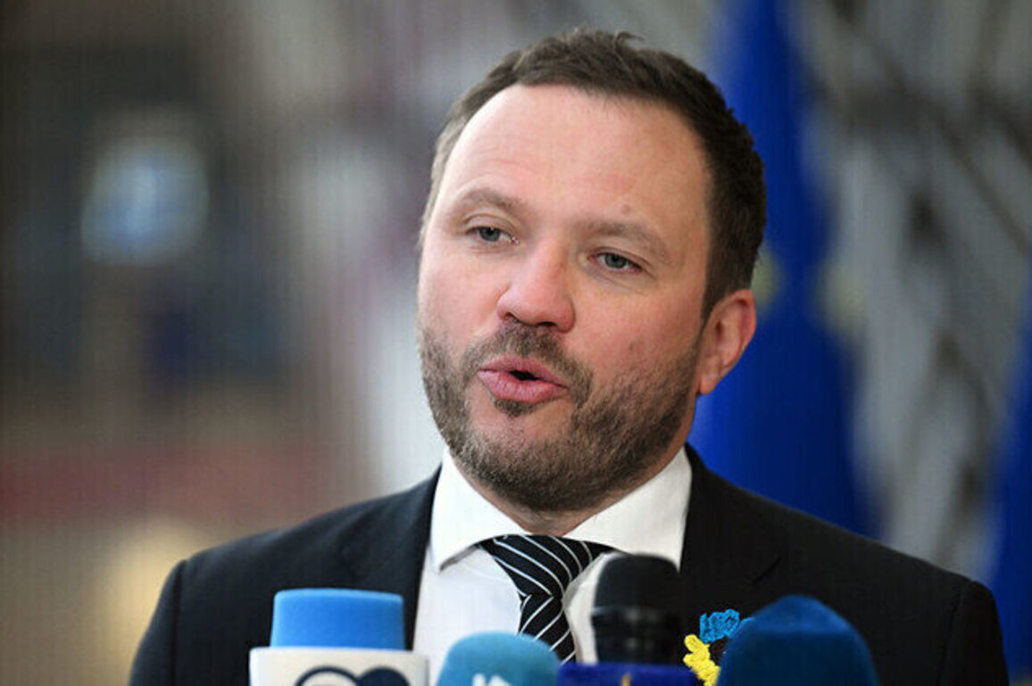 NATO state pushes back on Zelenskys claim of looming Russian attack