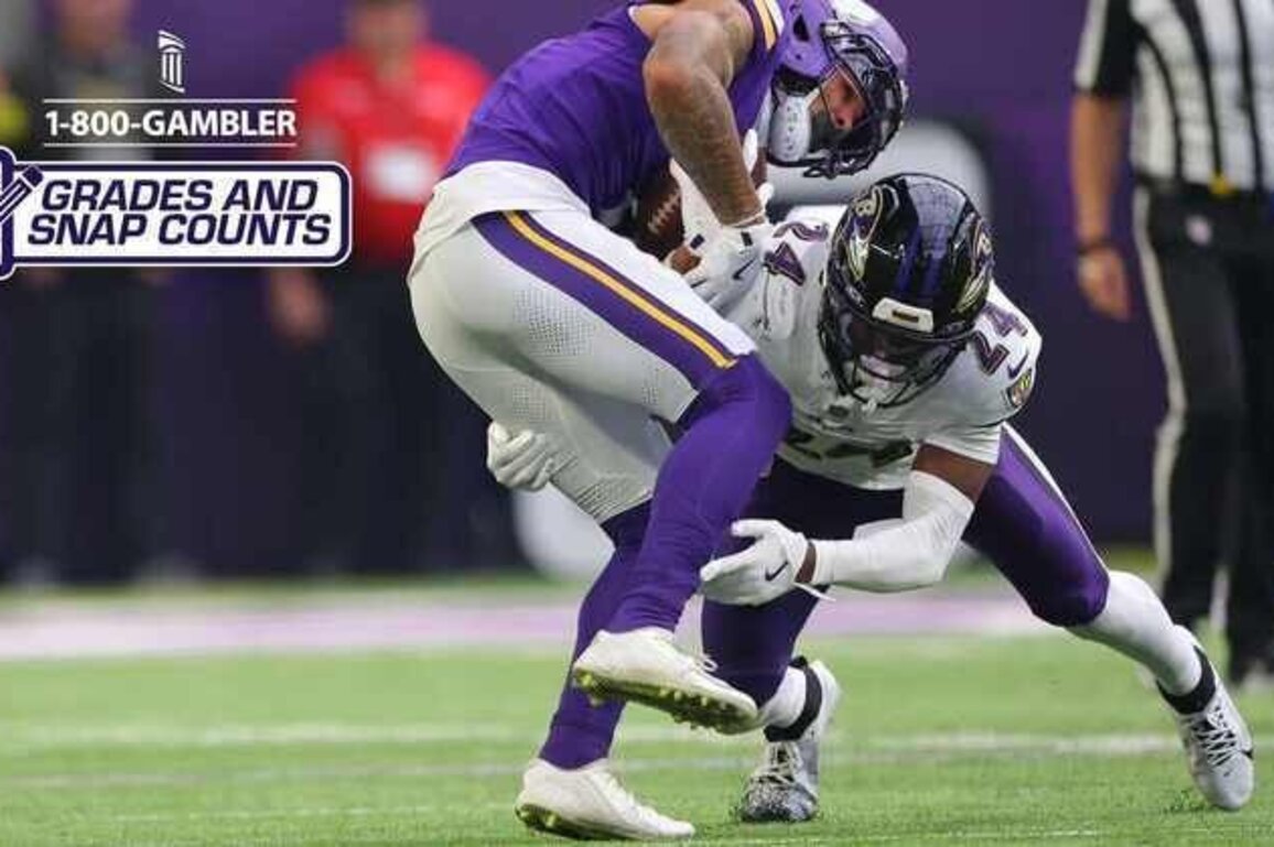 Grades & Snap Counts: Malaki Starks Is Emerging