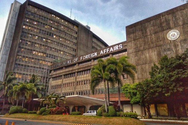 406 overseas Filipinos arrive at NAIA from three countries