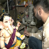 Maharashtra: Nagpur's Chitar Oli market transforms into vibrant hub as Ganesh Chaturthi nears
