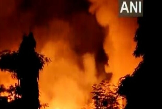 Fire breaks out at Mumbai's scrapyard, fire tenders rushed