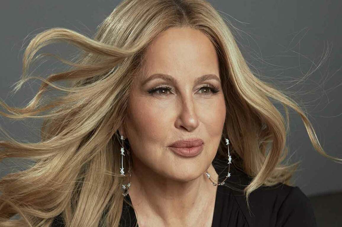 "Even though I play a complete weirdo in 'White Lotus': Jennifer Coolidge speaks on her career, dating at 63