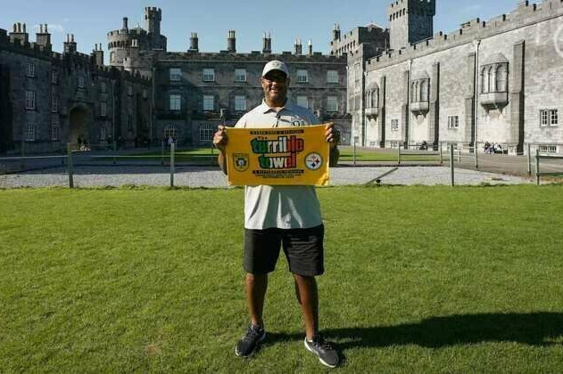 Ireland Blog: Terrible Towel Tour is underway in Dublin