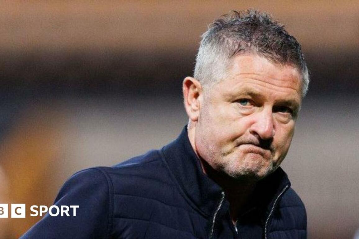 Dundee part company with manager Docherty