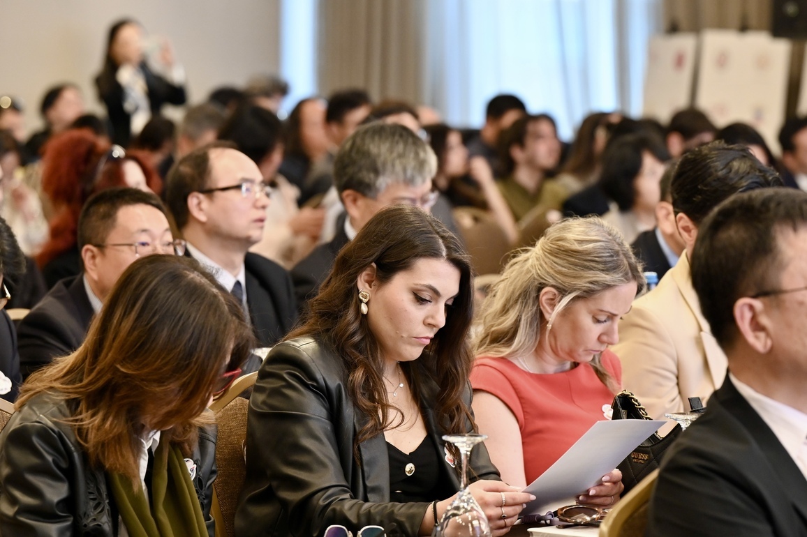 GREECE-ATHENS-FORUM-CHINA-GREECE COMPREHENSIVE STRATEGIC PARTNERSHIP