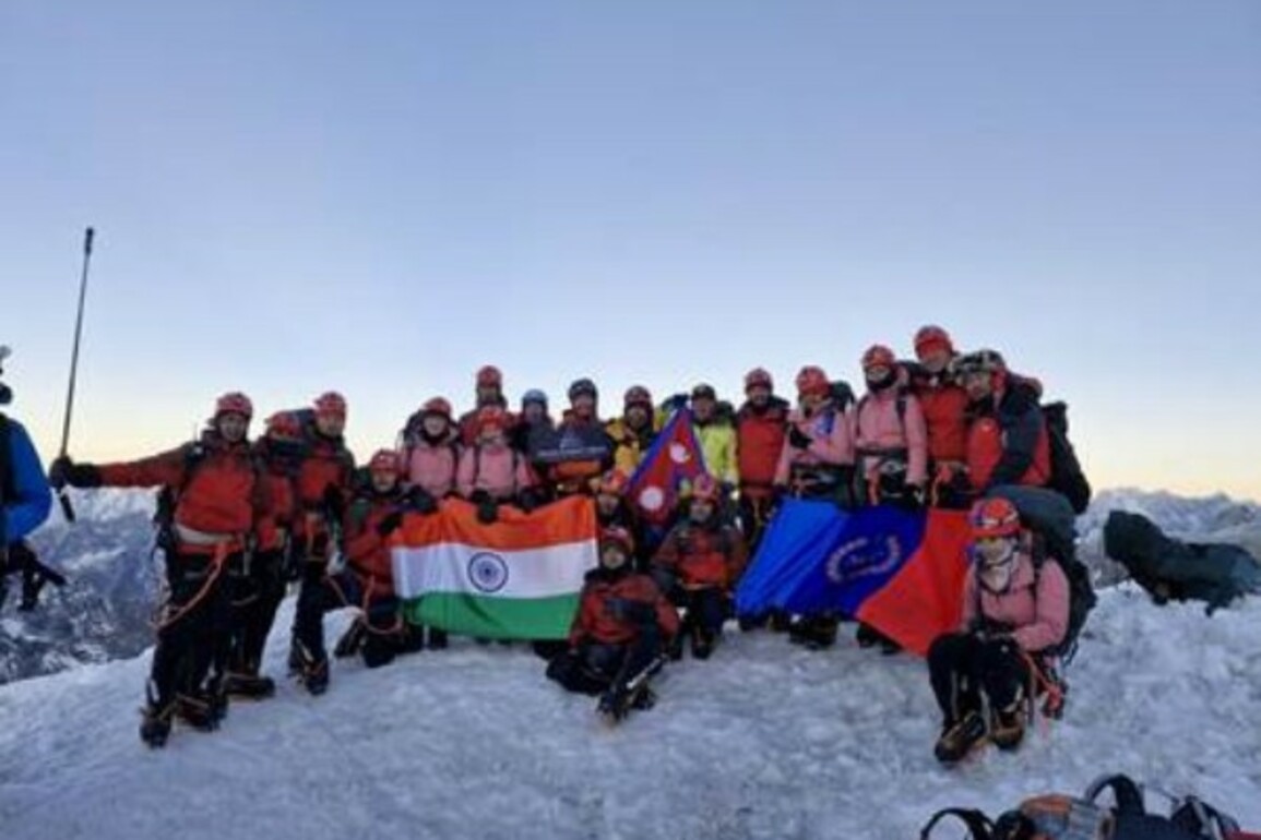 NCC expedition team, comprising youngest climbers with average age of 19 years, successfully scales Mt Everest
