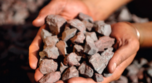 Minério de ferro granulado