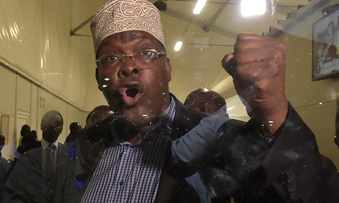 Kenya court fines minister, police chief in new showdown Kenya court fines minister, police chief in new showdown