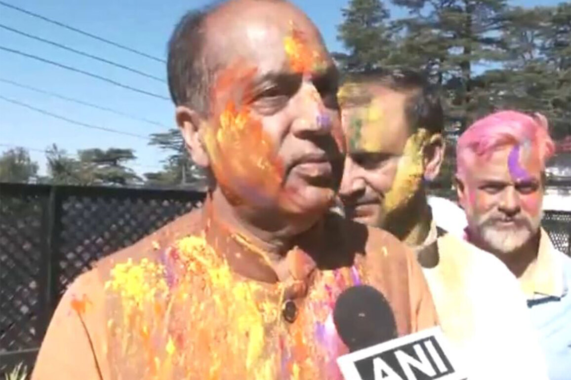 Himachal LoP Thakur extends Holi greetings, flags drug menace, financial crisis in state