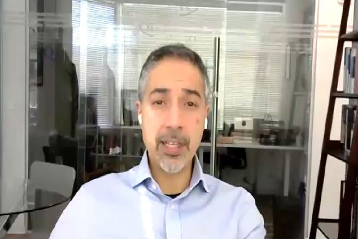 War is not off the table, Trump delayed strikes on Iran because US didn't have assets in place for larger war: Middle East expert Trita Parsi