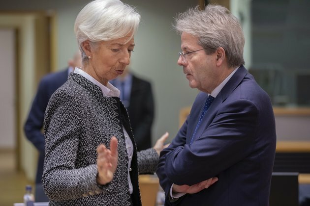 European Central Bank Chief Sees Slowdown Bottoming Out