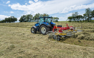 Pottinger launches a mounted twin-rotor rake with pivoting headstock