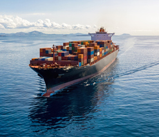 Study: Global shipping industry can halve emissions by 2030 without scuppering trade