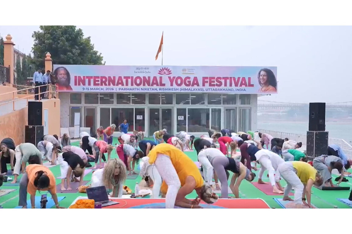Women empowerment takes centrestage at Yoga Festival in Rishikesh, Sadhvi Bhagwati highlights "Nari Shakti'