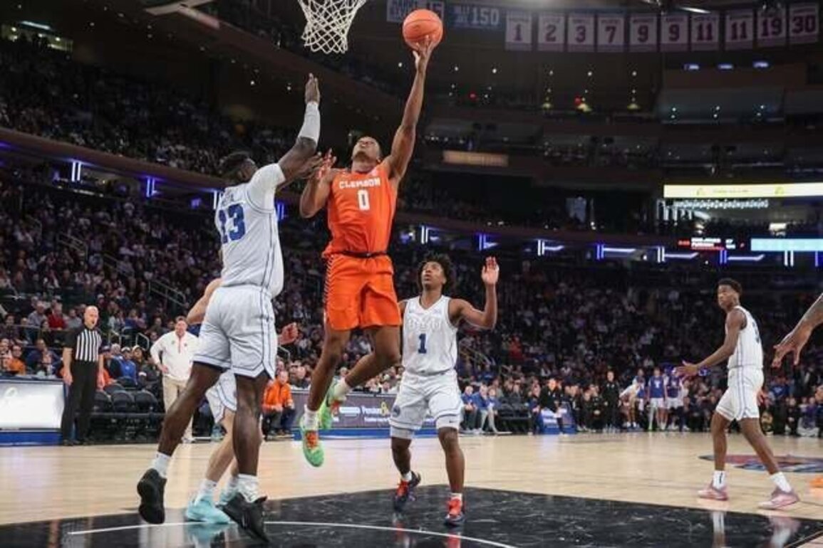 Clemson faces Mercer, hopes to learn from heartbreaker