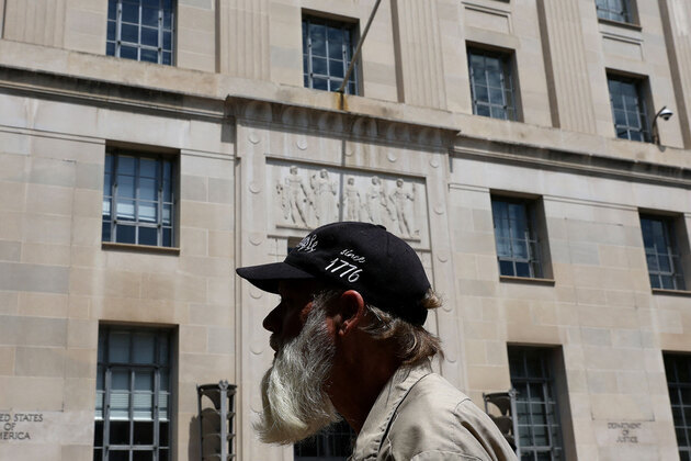Indian man among 12 to be denaturalised for committing fraud in US