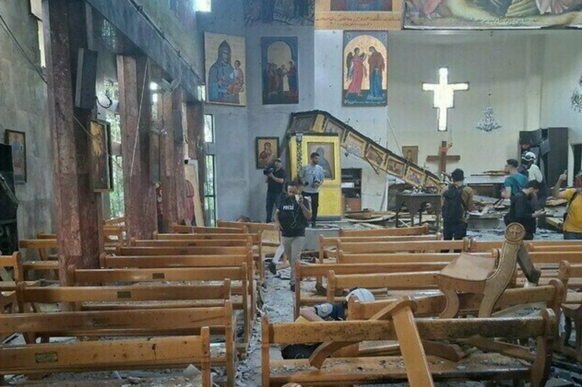 Suicide bomber attacks Orthodox church in Syrian capital