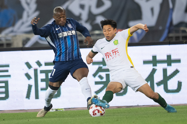 (SP)CHINA-WUHAN-FOOTBALL-CSL-WUHAN VS BEIJING (CN)