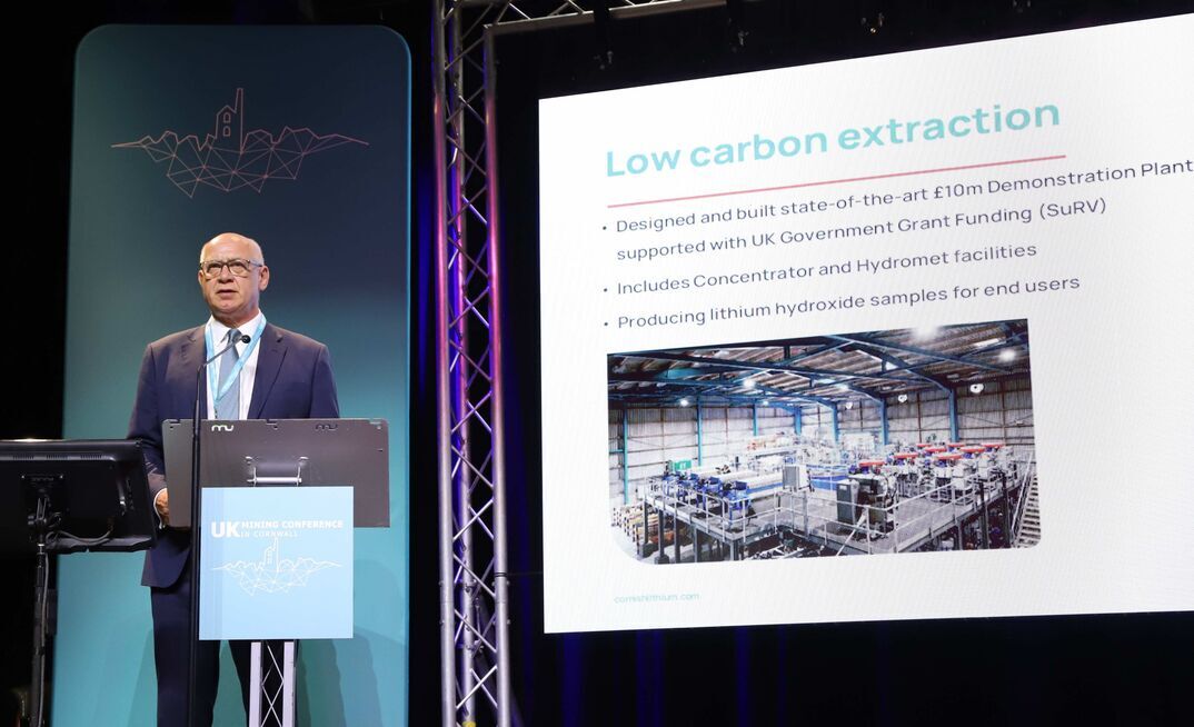 Cornish Lithium and UK Mining Conference Founder Jeremy Wrathall addresses delegates