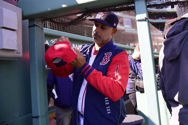 Report: Alex Cora expected to be next Phillies manager