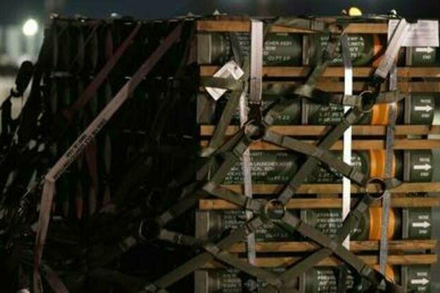 US weapons supplies to Ukraine never stopped - Kremlin