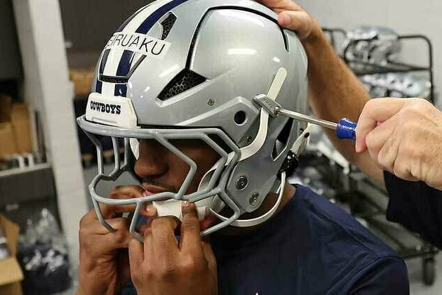 Donovan Ezeiruaku says Cowboys are getting a versatile 'dawg' in him