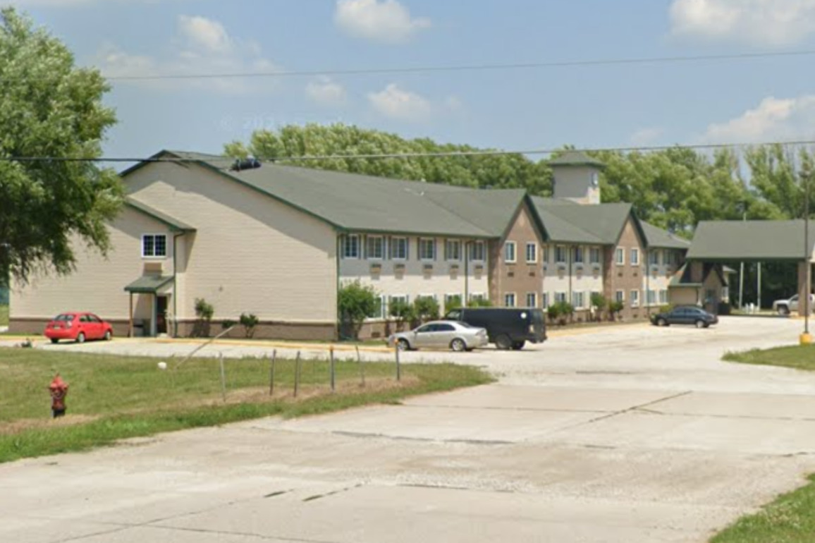 Inspection of troubled Iowa hotel turns up numerous health, fire safety violations