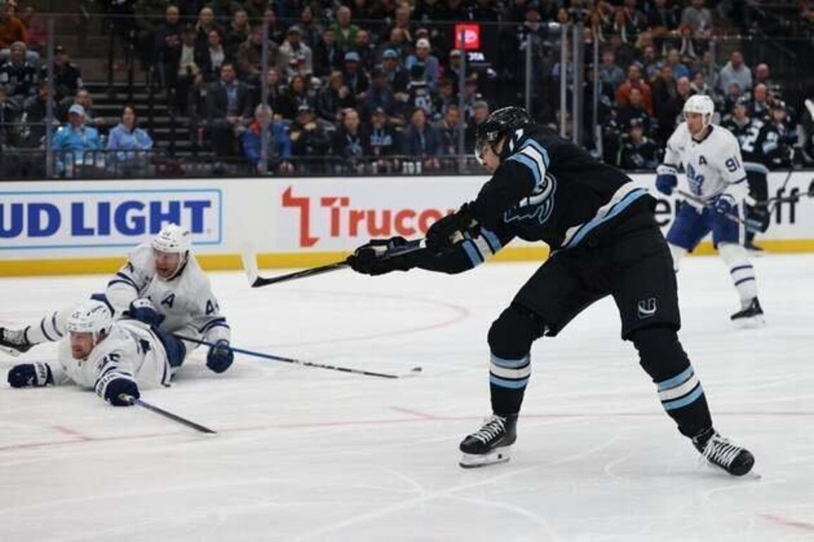 Dylan Guenther, Jack McBain lead Mammoth to blowout over Maple Leafs