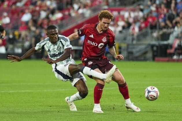 Toronto FC snap long skid with tidy victory over Revolution