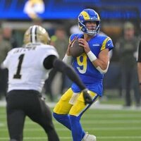 Matthew Stafford fires 4 TDs as Rams blast Saints