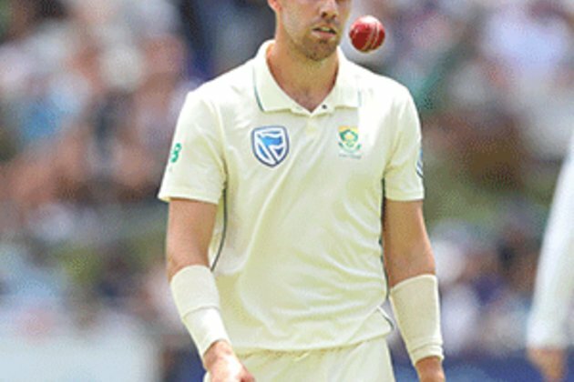 Nortje, Van der Dussen handed Proteas contracts