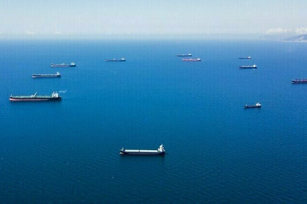 Russian exports surge despite Western sanctions  report