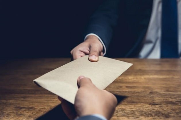 Majority of South Africans believe corruption on the rise - report
