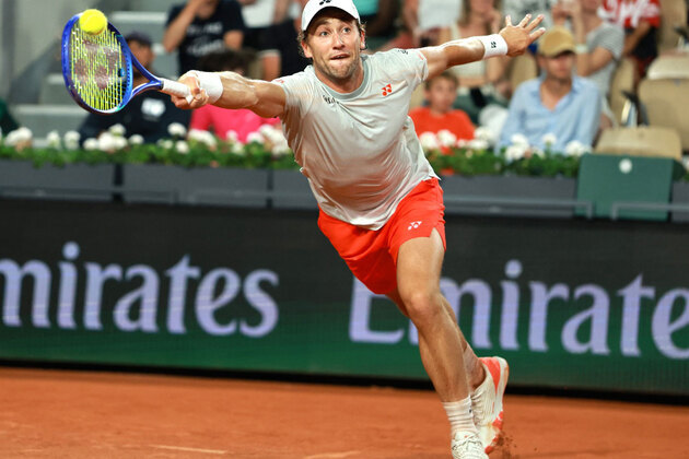 French Open 2026: Zverev, Ruud march into Roland-Garros third round with dominant wins