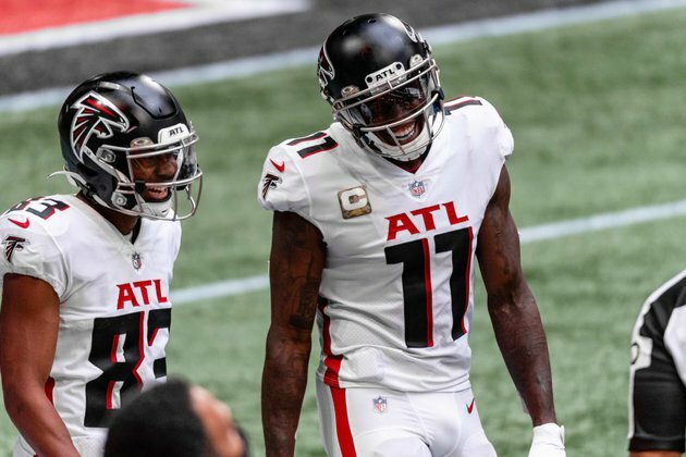 Early Bird Julio Jones&#039;s leadership apparent in win
