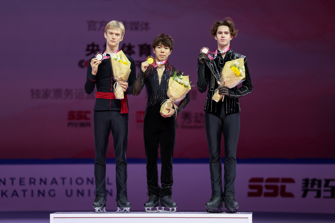 (SP)CHINA-CHONGQING-FIGURE SKATING-ISU GRAND PRIX-MEN'S SINGLES (CN)