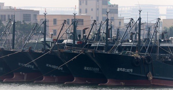 CHINA-TYPHOON NOUL-FISHING BOAT-SHELTERING (CN)