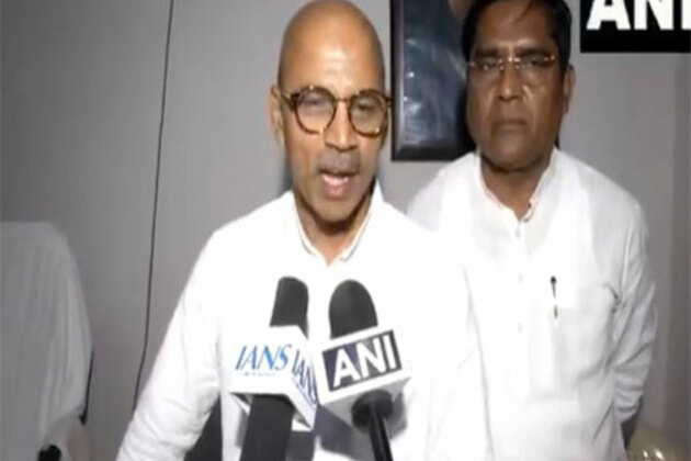 "Unnecessarily provoke other leaders" Karnataka Minster slams BJP leaders over Chittapur incident