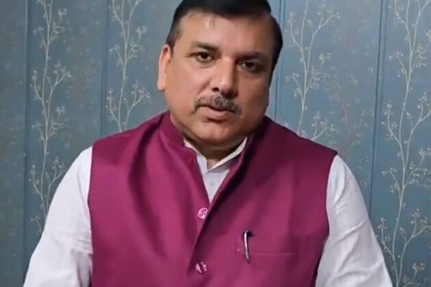 "Buying cheaper crude from Russia should have benefited Indian people but...": AAP criticises Centre