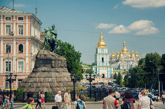 Jeffrey Sachs: Negotiating a Lasting Peace in Ukraine