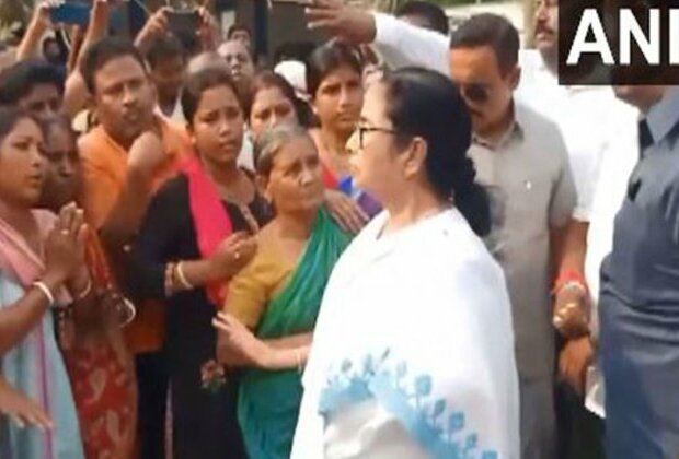 WB CM Mamata Banerjee meets cyclone victims in Alipurduar