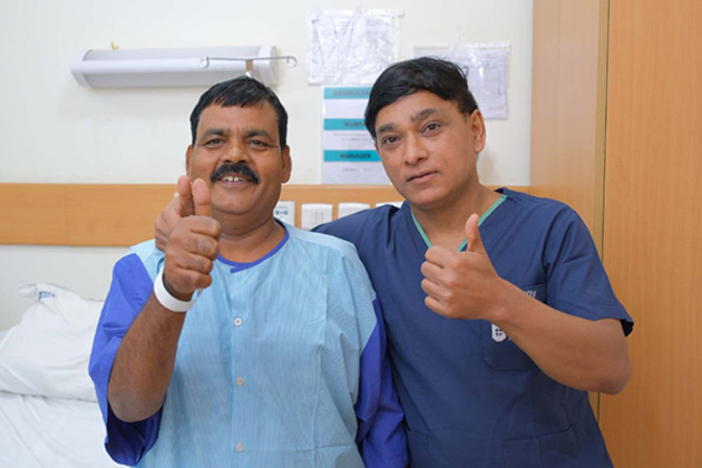 World's first robotic-assisted cementless medial pivot knee replacement starts in Delhi hospital
